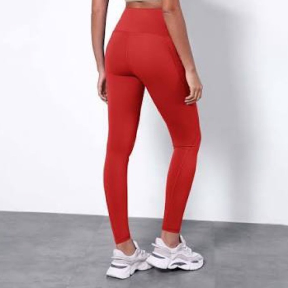 WEAR IT TO HEART Red High-Waisted Lined Leggings - Picture 2 of 5